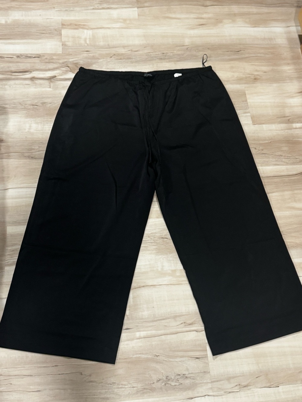 Banana Republic Factory Wide-Leg Crinkle Satin Pull-On Pant
